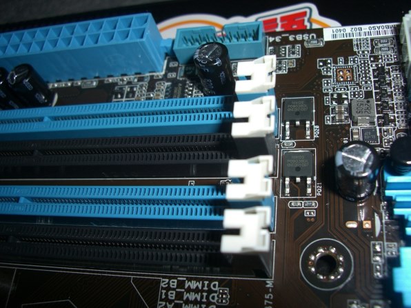 ASUS P8B75-M投稿画像・動画 - 価格.com