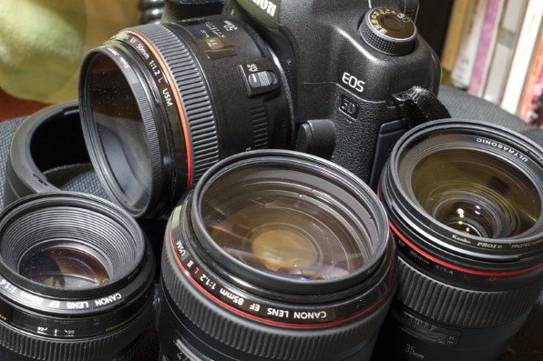 パンケーキファンの方はこちらへどうぞ♪』 CANON EF40mm F2.8 STM の