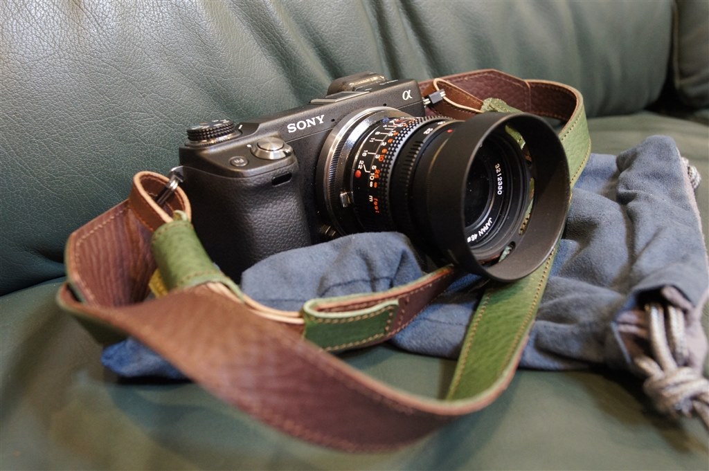 ストラップについて』 SONY α NEX-6L パワーズームレンズキット の