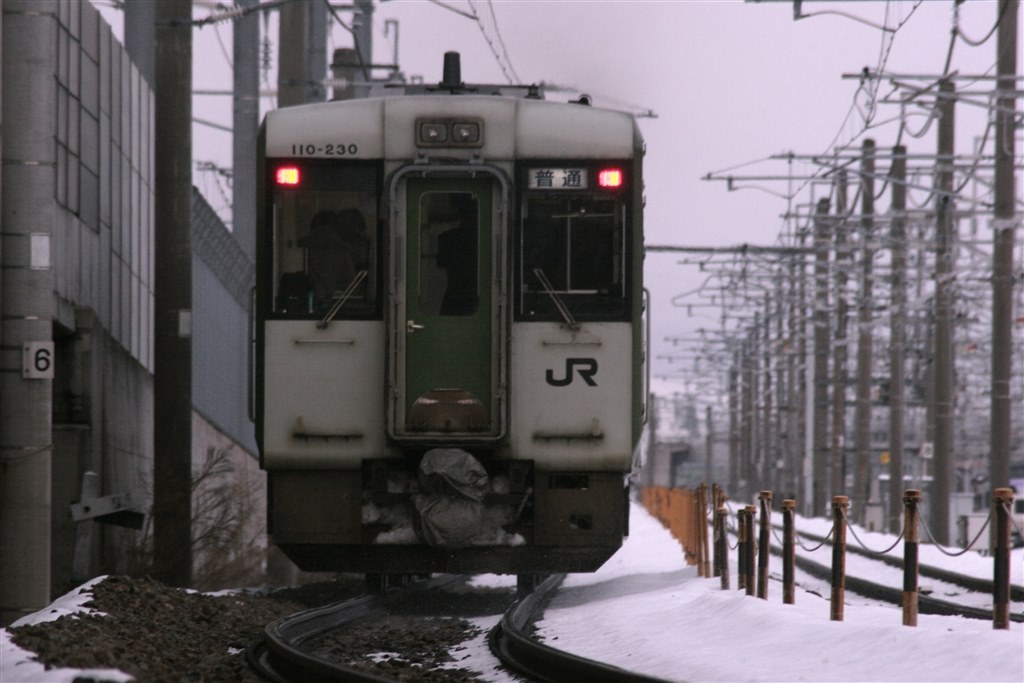 初期目的は鉄道写真。 60D or X6i どちらがよいでしょうか？』 CANON