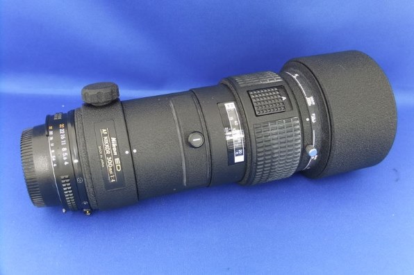 このレンズはいつごろのもの？』 ニコン Ai AF-S Nikkor 300mm f/4D IF-ED [ブラック] のクチコミ掲示板 - 価格.com