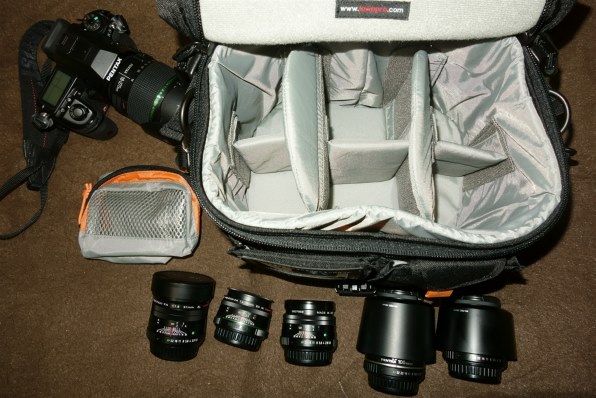 ロープロ ステルスリポーターD200AW 価格比較 - 価格.com