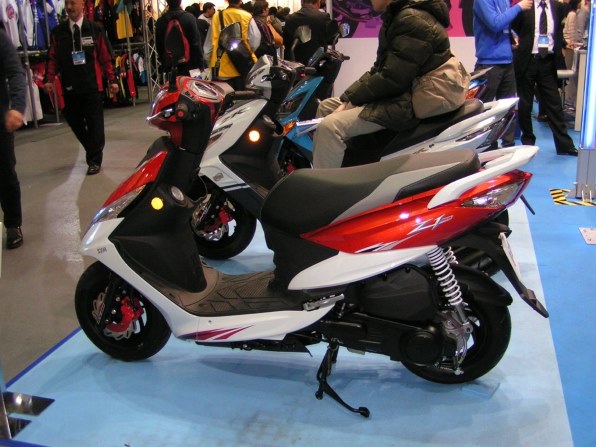 SYM New Fighter 150 ZR - 価格.com