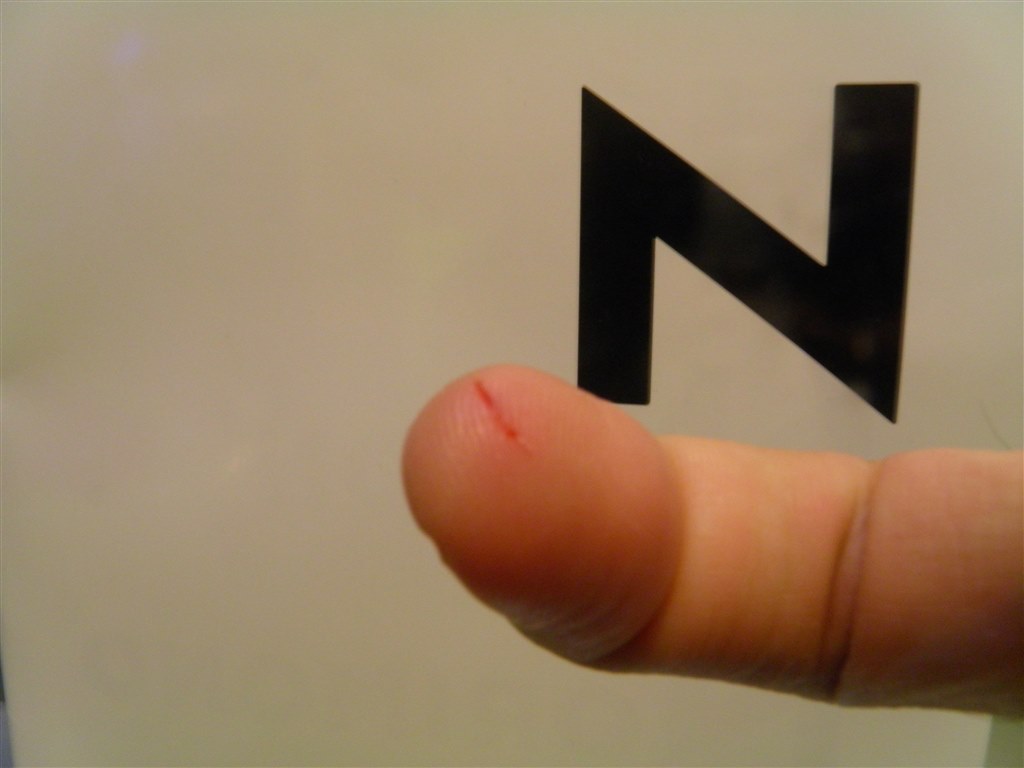 ボンネットを３度開け閉めしただけで 指から出血しました ホンダ N One 12年モデル のクチコミ掲示板 価格 Com