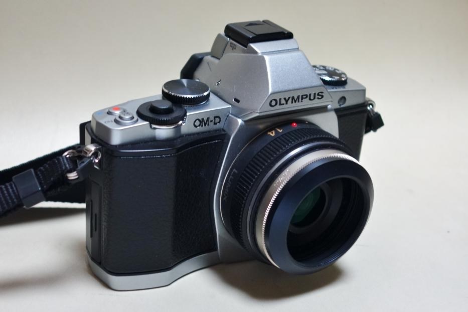 フードは何をつけてますか?』 パナソニック LUMIX G 20mm/F1.7 フードは何をつけてますか?』 パナソニック LUMIX G 20mm/F1.7