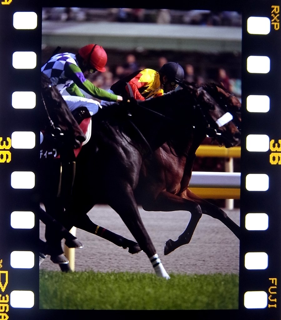 F6で競馬撮影』 ニコン F6 ボディ のクチコミ掲示板 - 価格.com