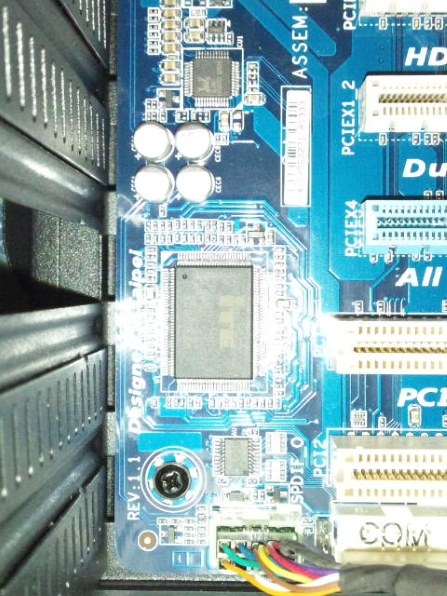 GIGABYTE GA-H77-DS3H [Rev.1.1] 価格比較 - 価格.com