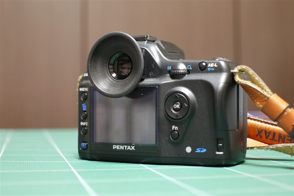 【ジャンク扱い】ペンタックス PENTAX *ist DS2 レンズキット