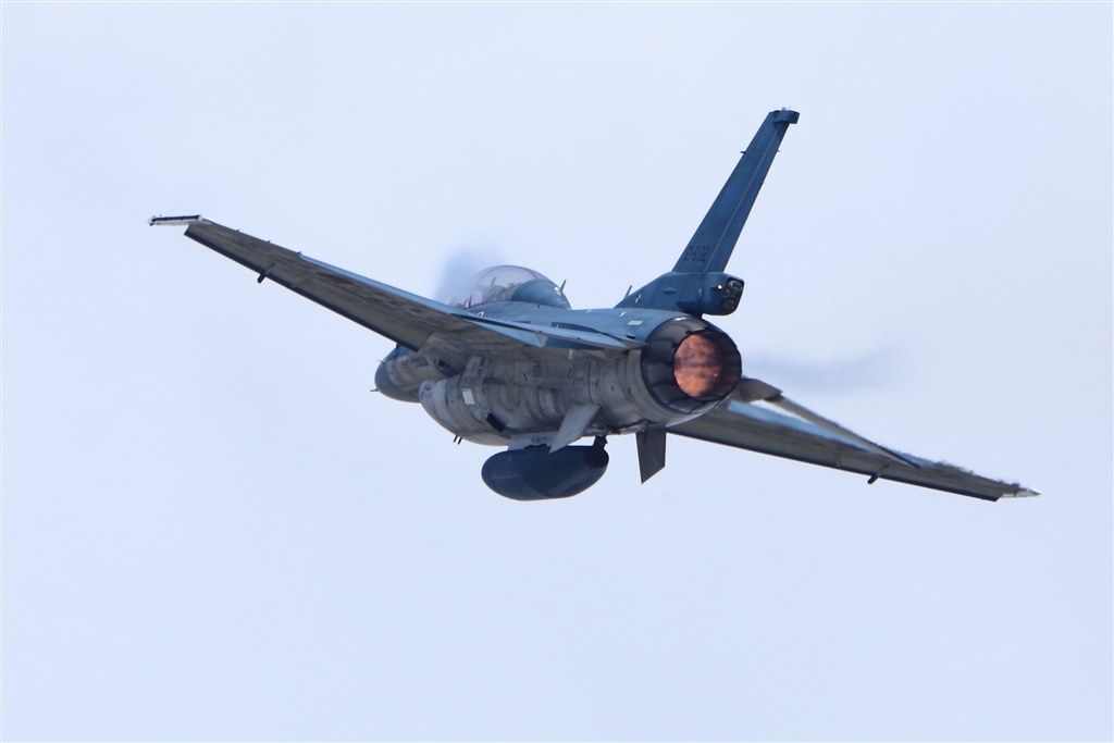 飛行機、サーキット…』 CANON EOS 6D ボディ のクチコミ掲示板 飛行機、サーキット…』 CANON EOS 6D ボディ のクチコミ掲示板