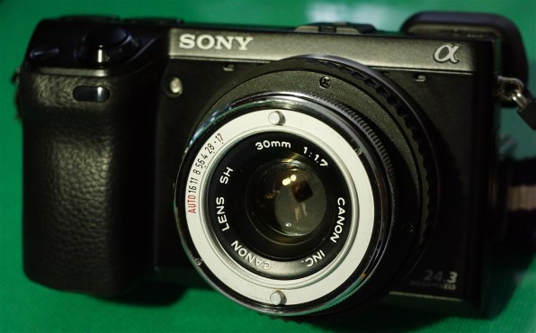 旧いハーフカメラのレンズを活用する』 SONY α NEX-7K ズームレンズキット のクチコミ掲示板 - 価格.com