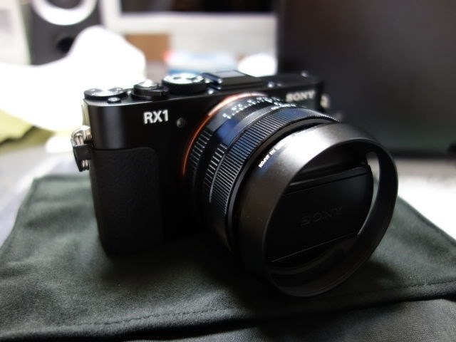 最終価格 Sony RX1 本体＋バッテリー 最終価格 Sony RX1 本体＋バッテリー