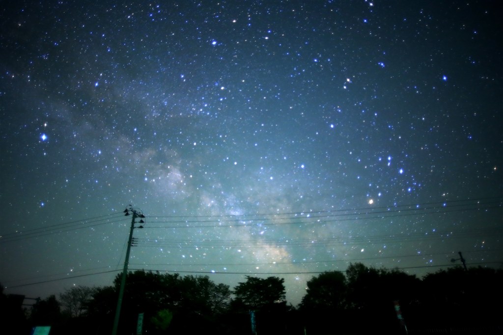 星空が綺麗に撮れるカメラでしょうか？』 CANON EOS 6D ボディ の