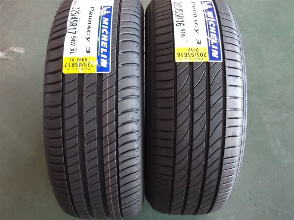 サイズによりパターンが違う? ST表記あるのと無いのと』 MICHELIN Primacy 3 215/55R17 94W のクチコミ掲示板 -  価格.com