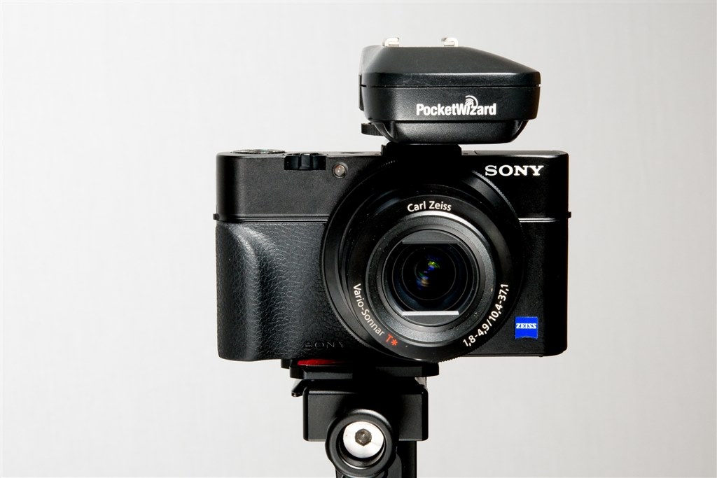 三脚取付の際のレンズリングの干渉は…』 SONY サイバーショット DSC