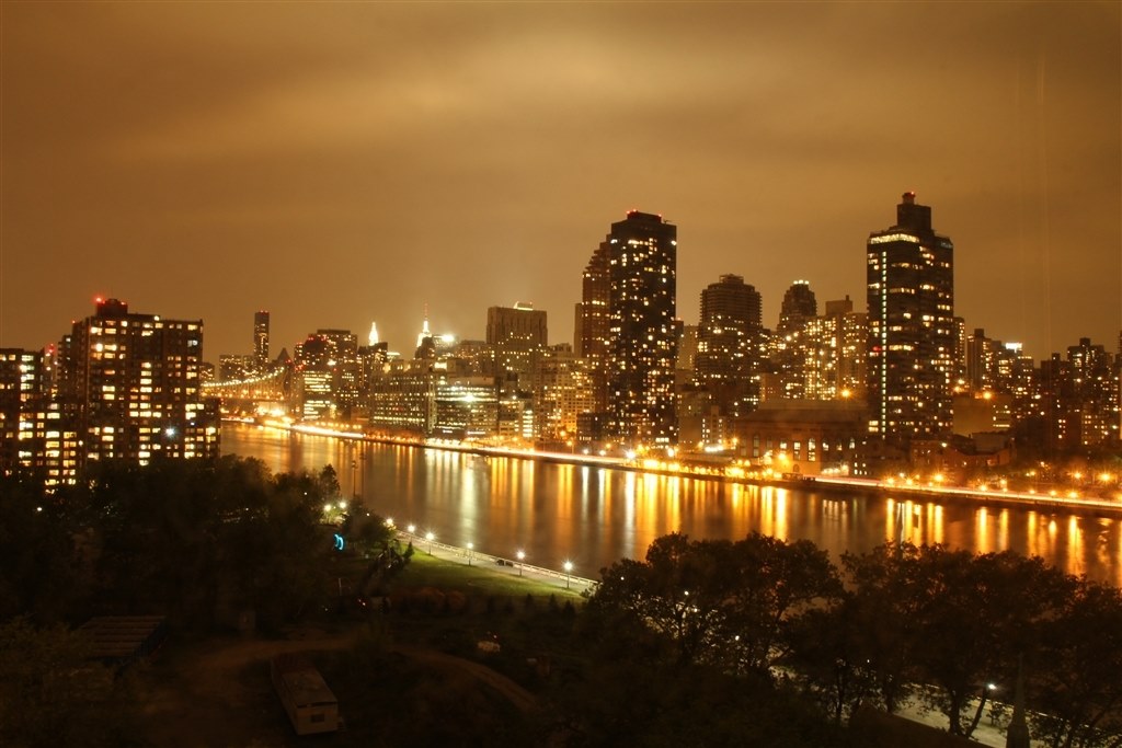 キヤノン Kiss X4 紅葉 軽量✨手ブレ 高画質 動画 夜景 IS STM Amazon.co.jp: Canon Digital SLR Camera EOS Kiss X4 : Electronics