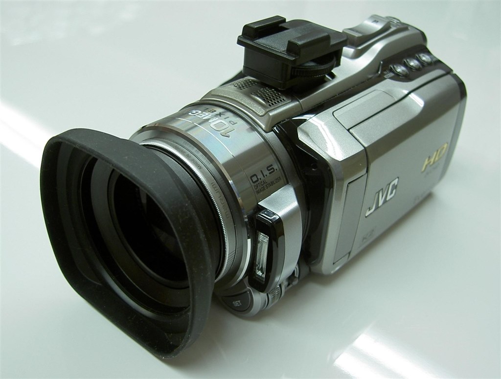 【おまけ付き！】JVC ビデオカメラ GZ-HM1 JVC GZ-HM1 High Definition Video Camera - HomeTheaterHifi.com