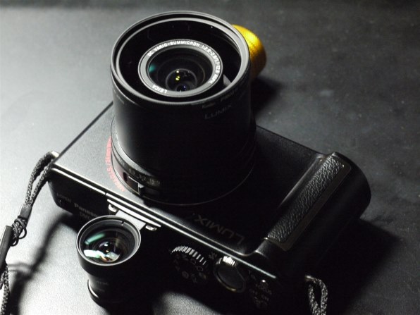 Panasonic - Panasonic　LUMIX DMC-LX3-K　ブラック/1010万画素　レンズリングフロントなし　液晶画面いたみ Amazon | パナソニック デジタルカメラ LUMIX (ルミックス) LX3