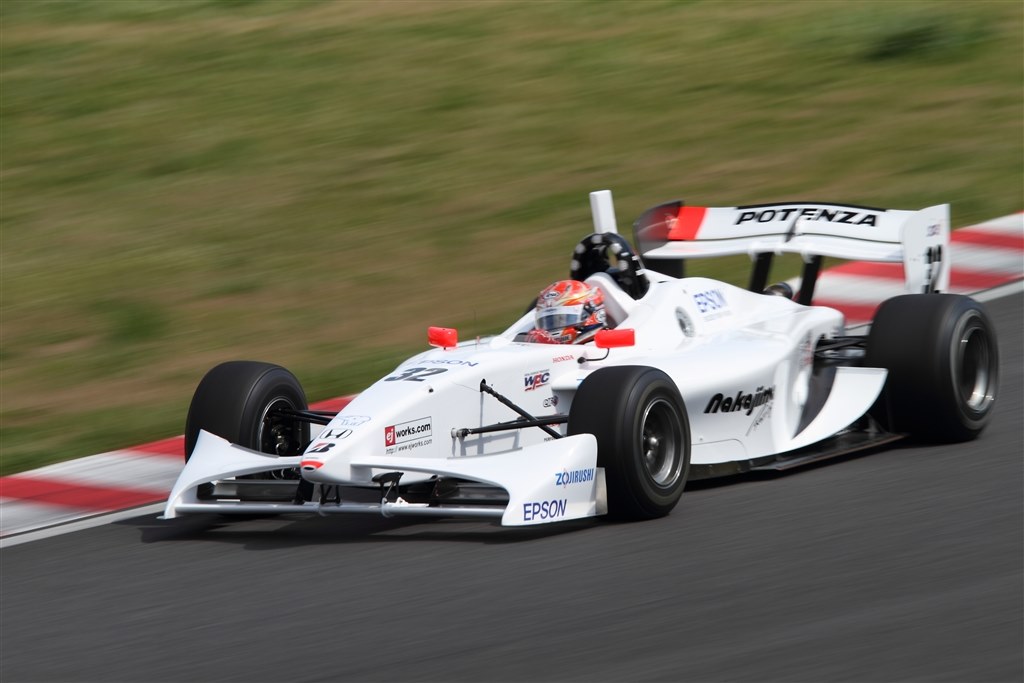 EF300F2.8ISでのモータースポーツ撮影について』 CANON EF300mm