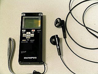 -送料込-【ボイスレコーダー】OLYMPAS ICレコーダー 8GB V-82 Amazon | OLYMPUS ICレコーダー Voice-Trek 8GB リニアPCM対応