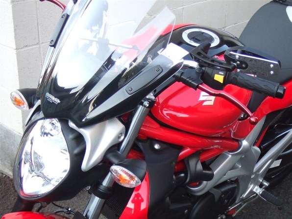 安い，お買い得】 ☆個人出品 スズキ グラディウス400 ABS 黒赤 2010年