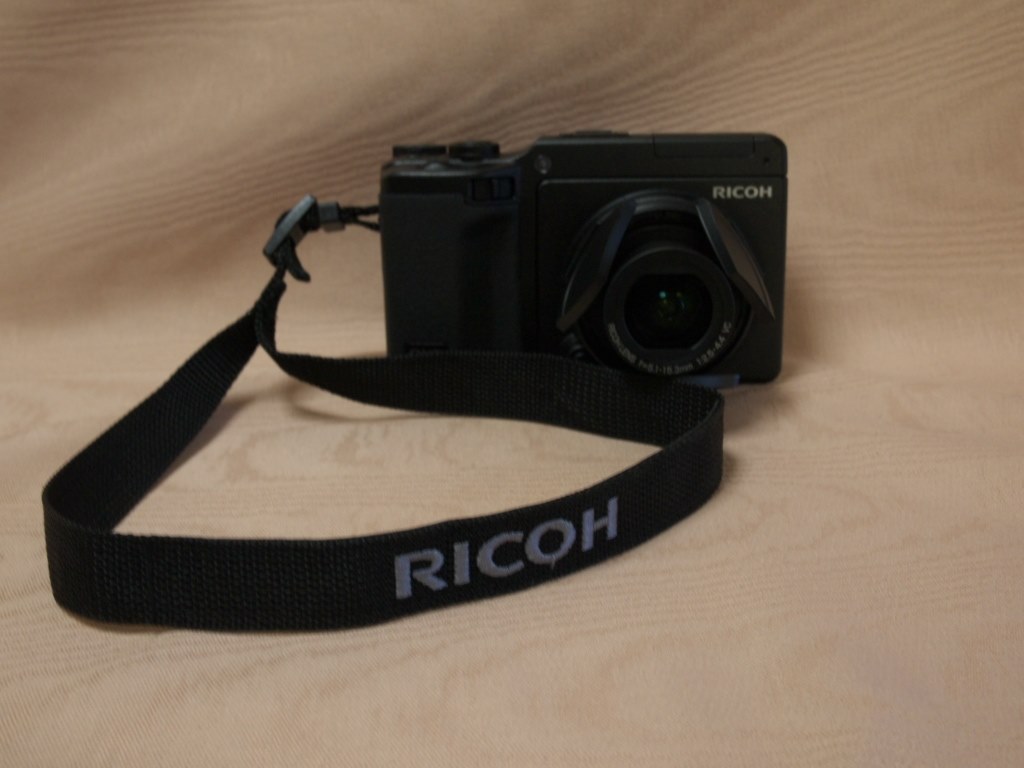 ハンドストラップ』 リコー GXR ボディ のクチコミ掲示板 - 価格.com