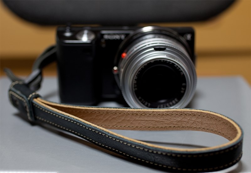 おすすめのストラップは？』 SONY α NEX-5D ダブルレンズキット