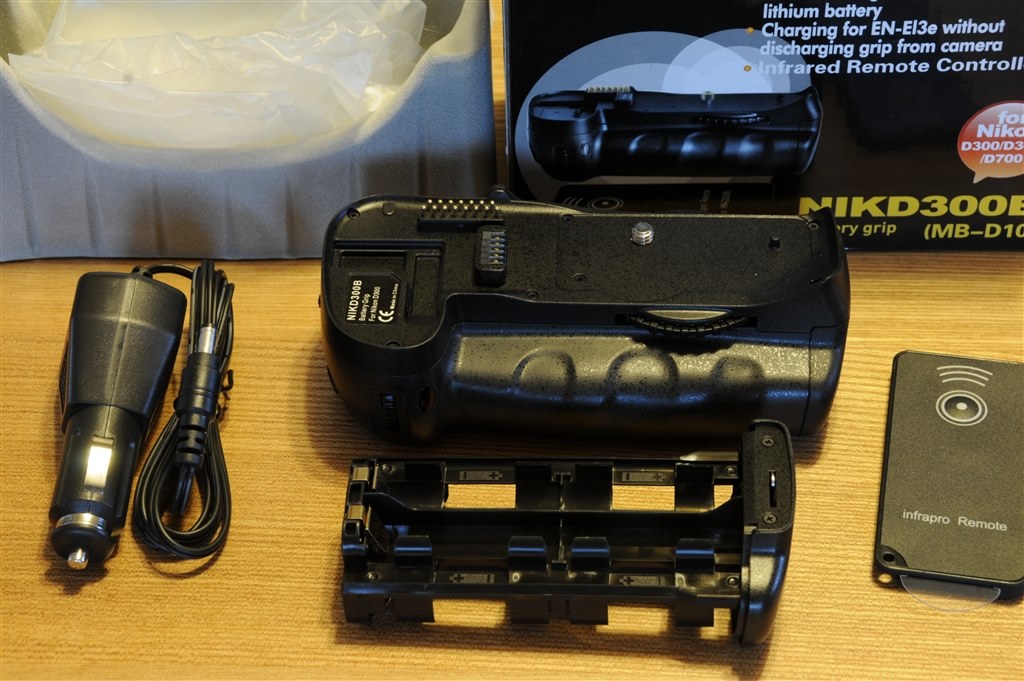 Nikon MB-D10 じす マルチパワーバッテリーパック◇D700/D300用 Nikon MB-D10 じす マルチパワーバッテリーパック◇D700/D300用