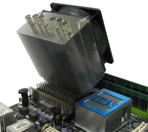 メモリの増設に邪魔にはならないでしょうか？』 サイズ 刀3 KATANAIII