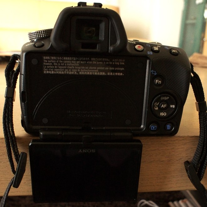 ソニー SONY α55 SLT-A55V ボディ Sony Alpha DSLR-SLT-A55 Digital Camera (Body Only) SLT-A55V B&H