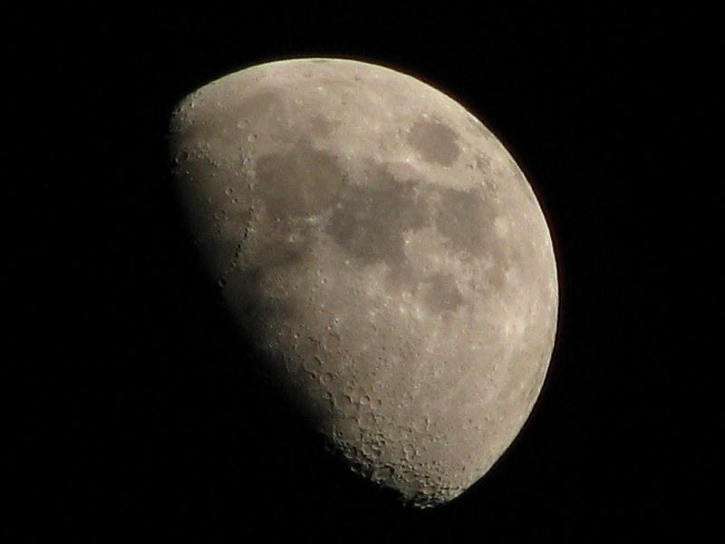 再び手持ちで月面撮影』 パナソニック LUMIX DMC-FZ100 のクチコミ