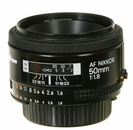 オートフォーカスについて』 ニコン AI AF Nikkor 35mm f/2D の