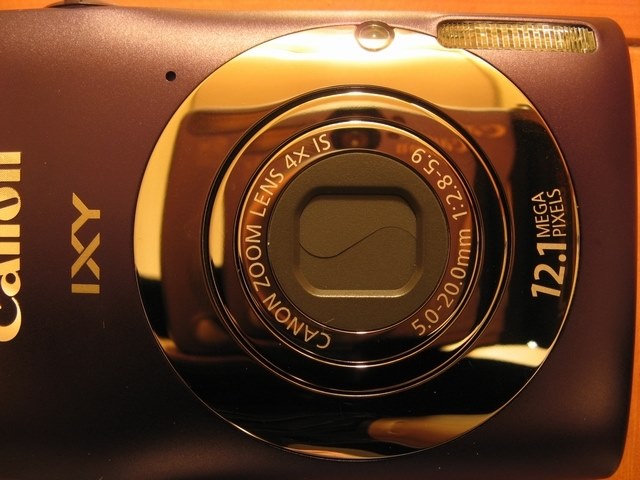SONY 暑 IXY（ゴールド）
