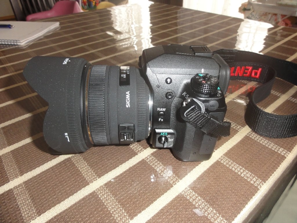 K-5にSIGMA 50mm F1.4 EX DG HSMを装着してみました』 ペンタックス 