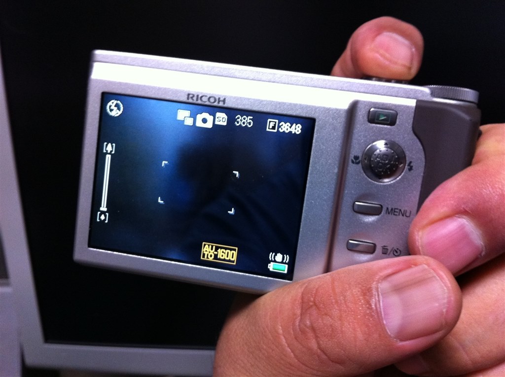 左手のみで写真を撮りたい！』 CANON EOS 7D ボディ のクチコミ掲示板