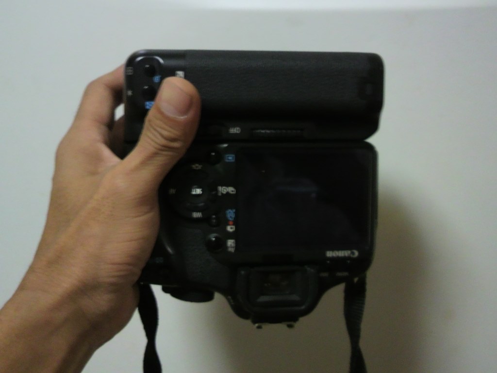 左手のみで写真を撮りたい！』 CANON EOS 7D ボディ のクチコミ掲示板