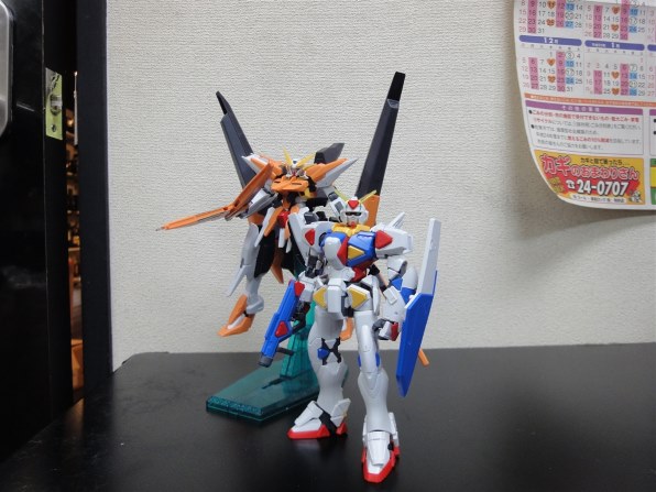 ガンダムプラモデルHG1/114(1〜100)4つ歯抜け ガンダムプラモデルHG1/114(1〜100)4つ歯抜け