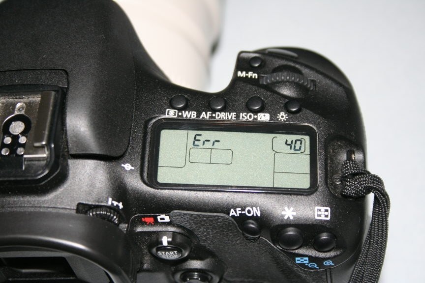 皆さんの7Dはエラーは出ますか？』 CANON EOS 7D ボディ のクチコミ