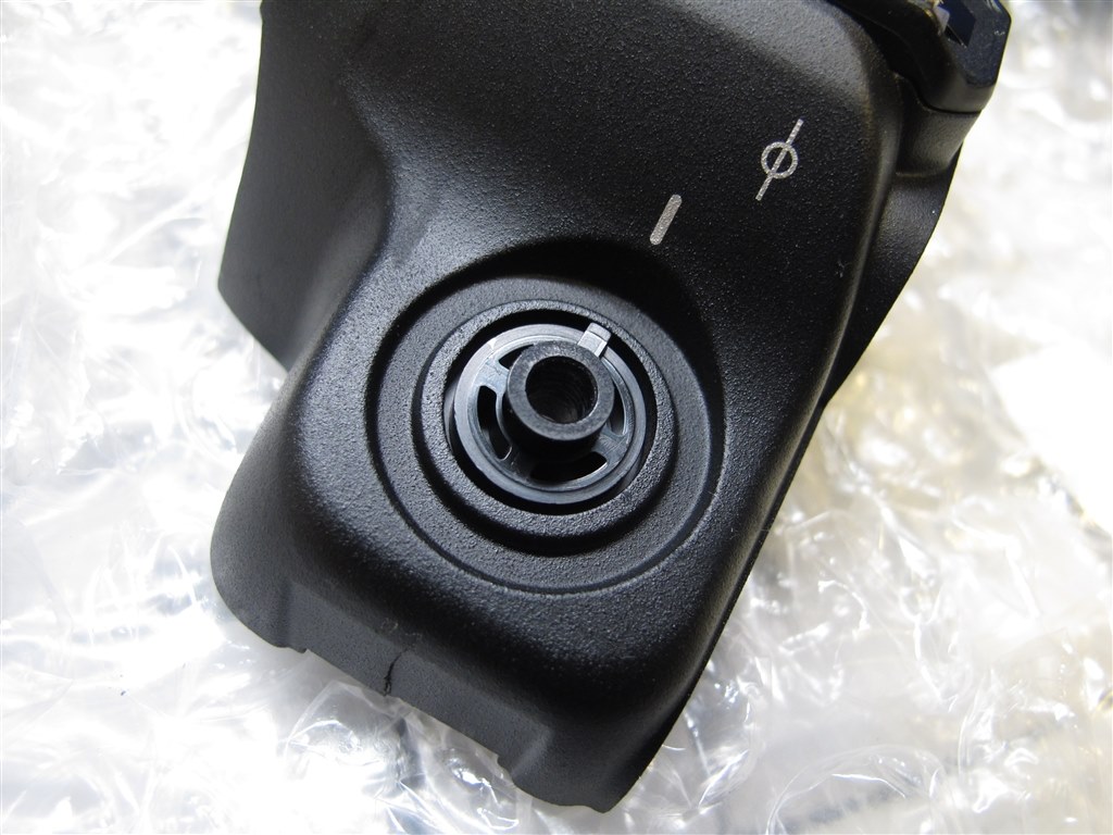 モードダイヤルにロックが付きますね。』 CANON EOS 5D Mark II