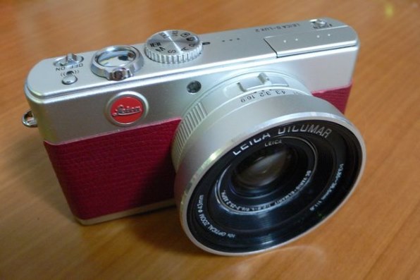 LEICA D-LUX3