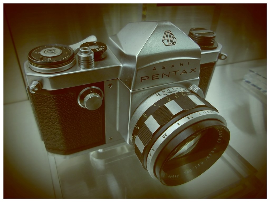 PENTAX Optio RS1000 デジタルカメラ 動作品 Amazon | PENTAX デジタルカメラ Optio RS1000 ホワイト 1400万