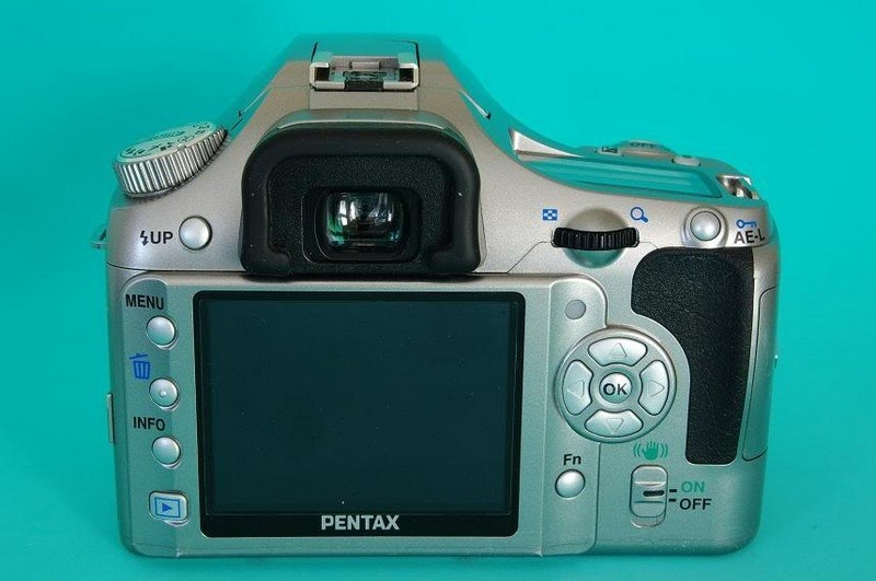 PENTAX - PENTAX KM シルバーボデイ PENTAX KM シルバー SMC PENTAX 55mm F/1.8 - メルカリ
