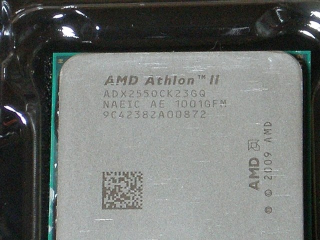 cpuを，外したらcpuとcpuクーラー設置面に傷がついてる、』 AMD Athlon
