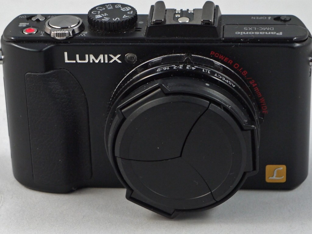 LUMIX DMC-LX5 背面液晶に不具合あり LUMIX DMC-LX5 背面液晶に不具合あり
