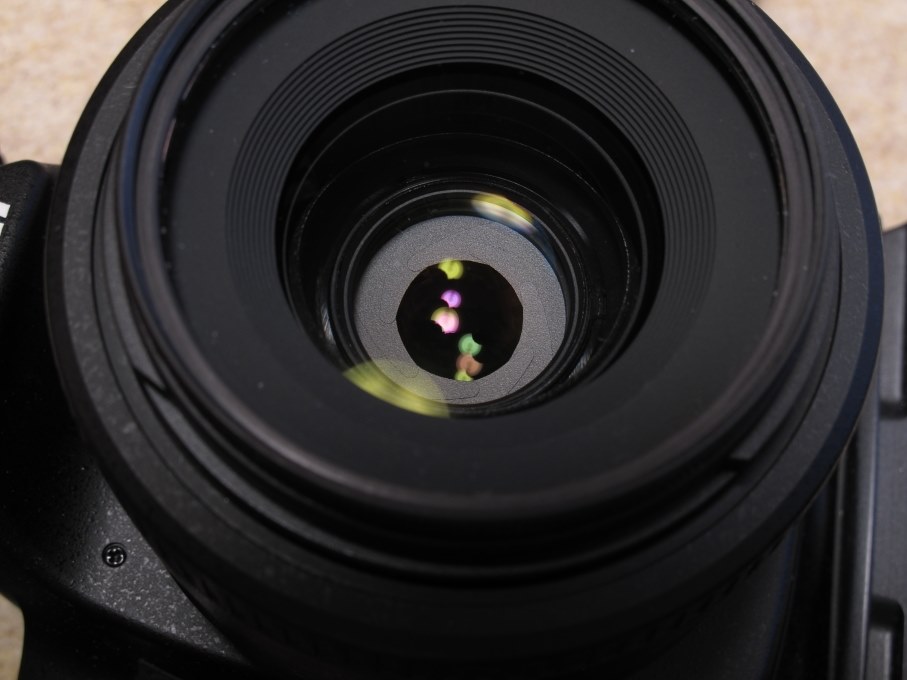 絞り羽根の円形絞りについて』 ニコン AF-S DX NIKKOR 35mm f 絞り羽根の円形絞りについて』 ニコン AF-S DX NIKKOR 35mm f