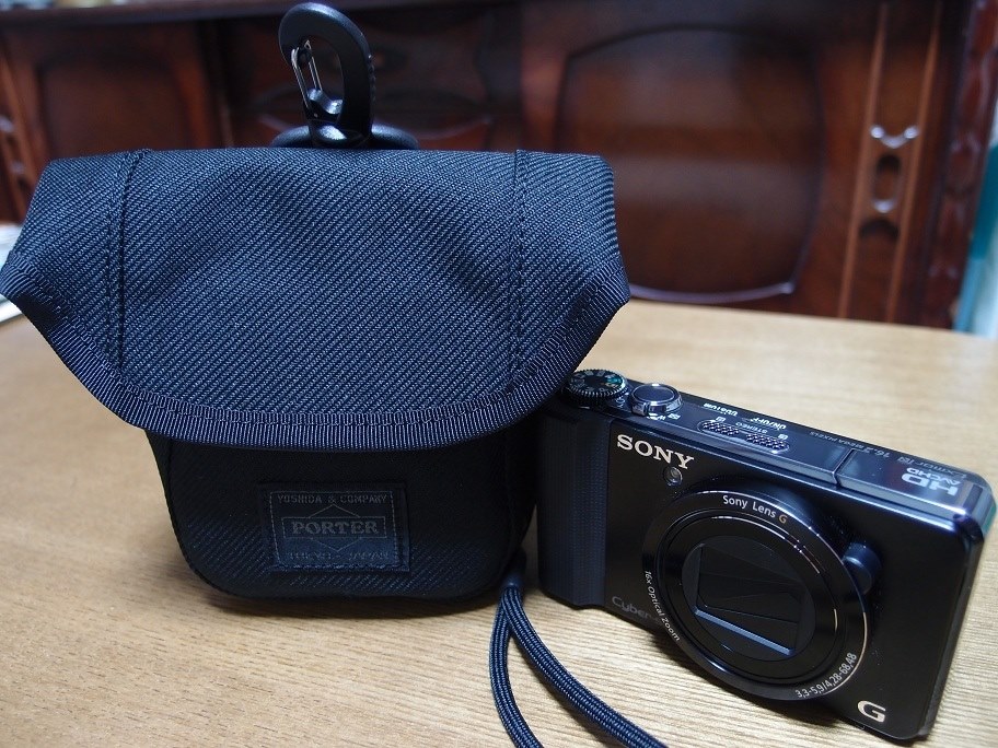ケース見つけました・・・』 SONY サイバーショット DSC-HX9V の