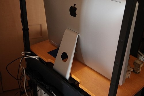設置環境について』 Apple iMac MC508J/A [3060] のクチコミ掲示板 