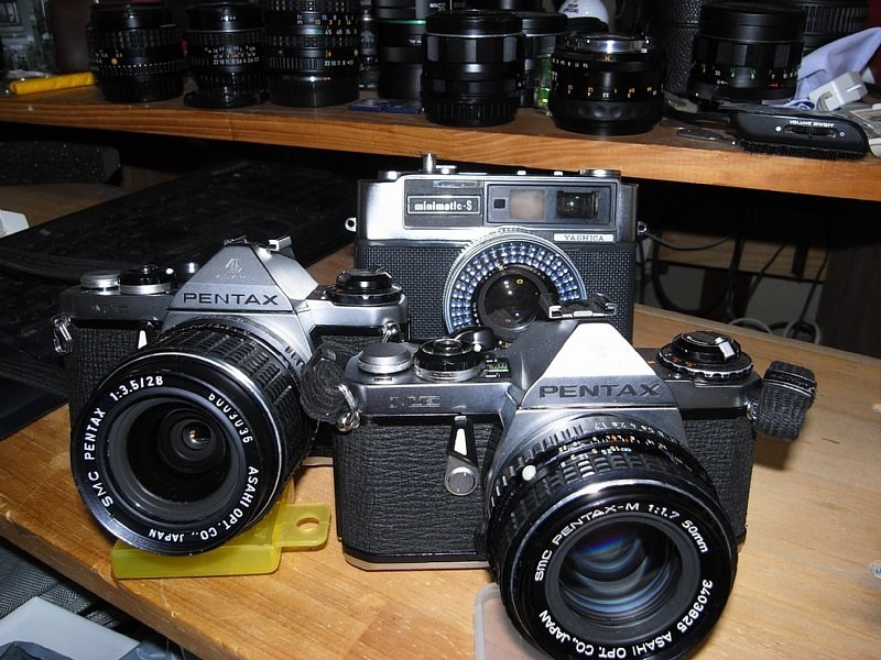 PENTAX *ist DS レンズキットについて。教えてください PENTAX *ist DS レンズキットについて。教えてください