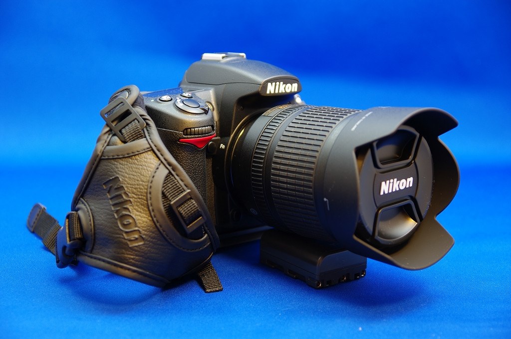 ニコンD7000 + レンズ3本とグリップ
