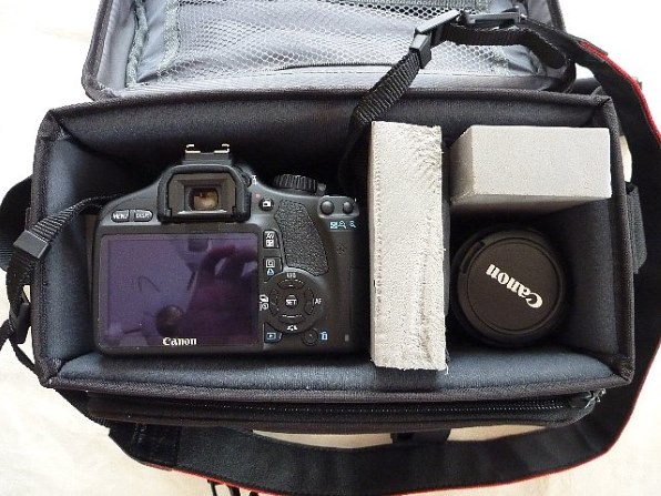 Canon EOS Kiss X4 ダブルズームキット　 カメラバック付き CANON EOS Kiss X4 ダブルズームキット 価格比較 - 価格.com