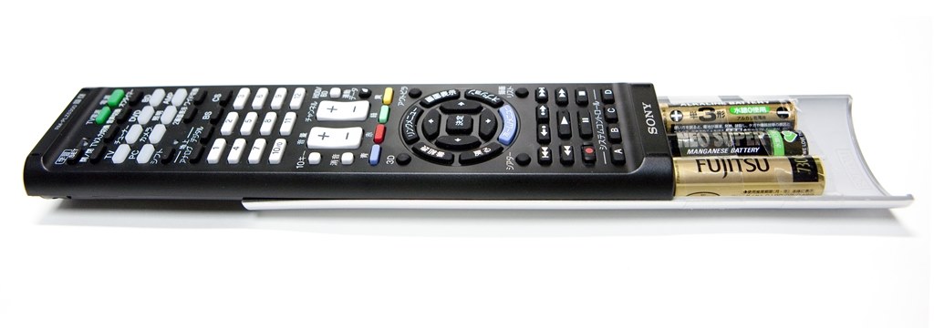 ソニー SONY 学習リモコン RM-PLZ530D : テレビ/レコーダーなど最大8台操作可能 シルバー RM-PLZ530D S Amazon | ソニー 学習リモコン RM-PLZ530D : テレビ/レコーダー